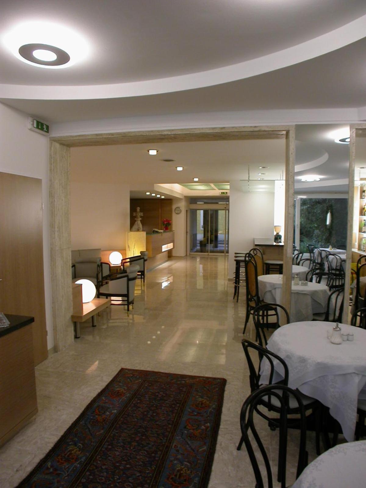 Dom Hotel Λιντς Εξωτερικό φωτογραφία